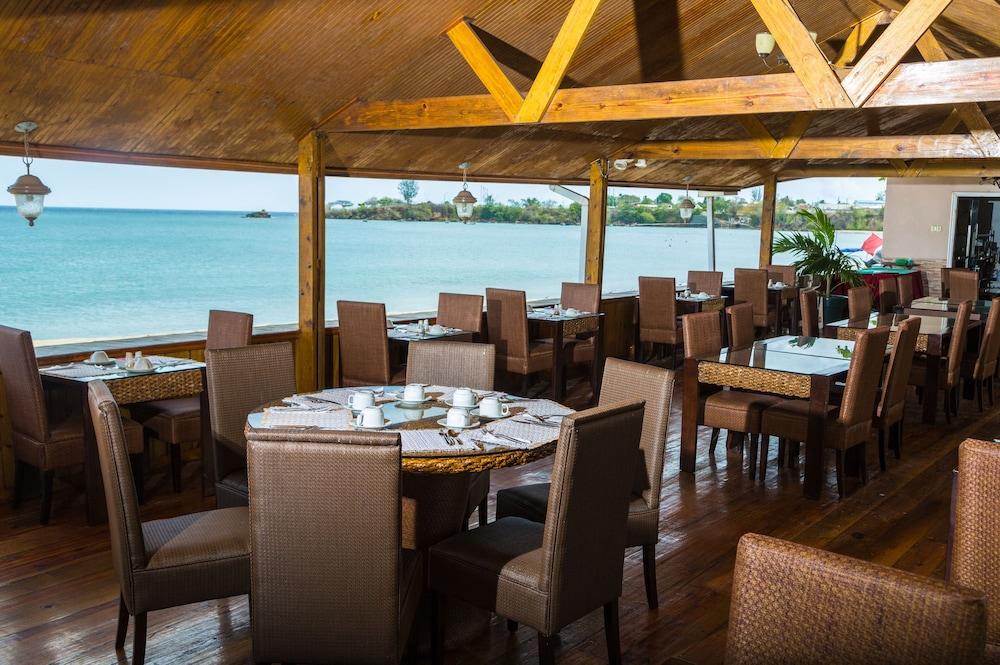Starfish Tobago Hotell Black Rock Eksteriør bilde